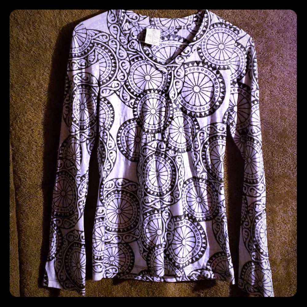 MARIKA LONG SLEEVE SHIRT